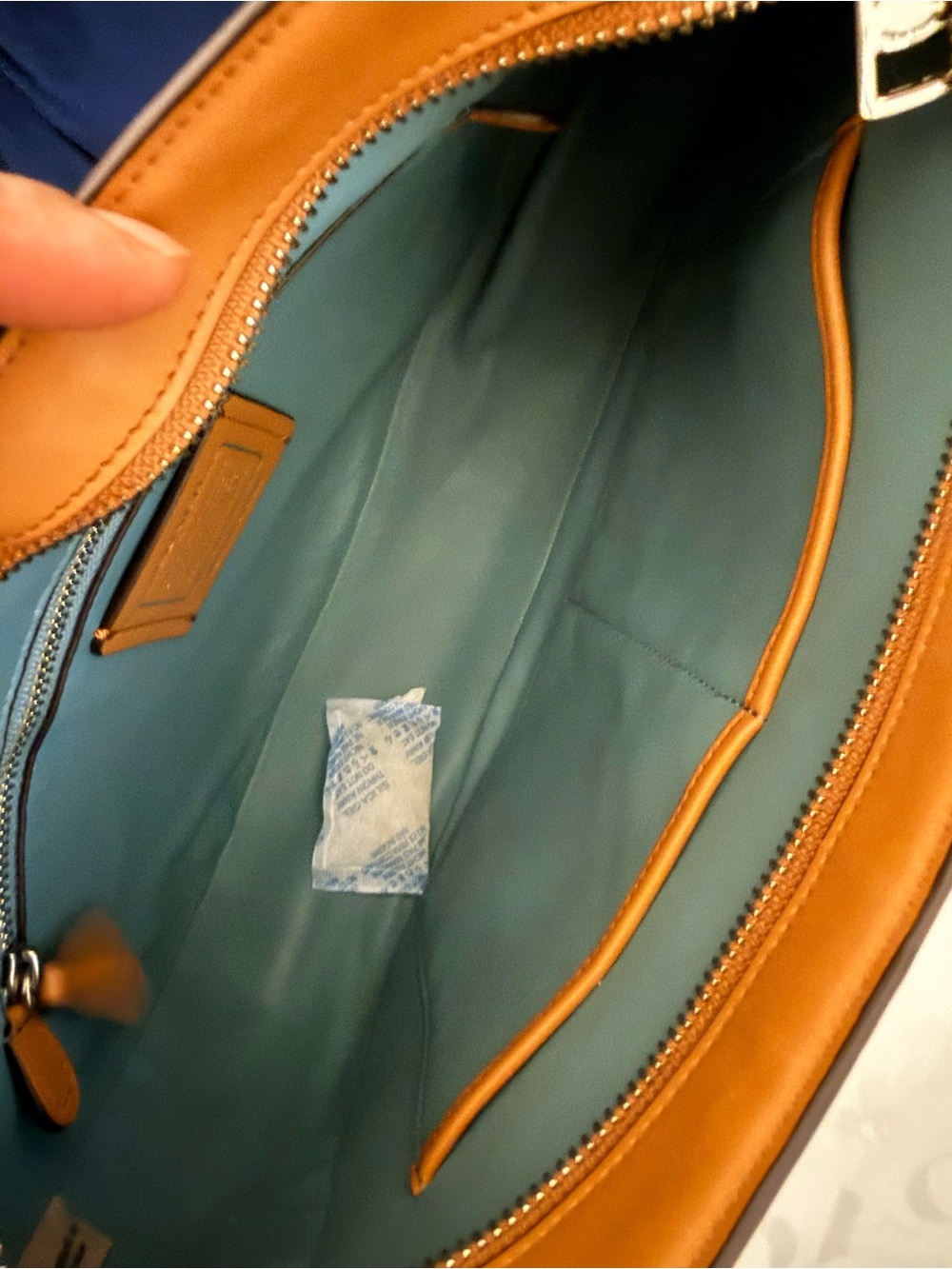Coach Mae  smooth glove-tanned Leather bag - Picture 5 of 5